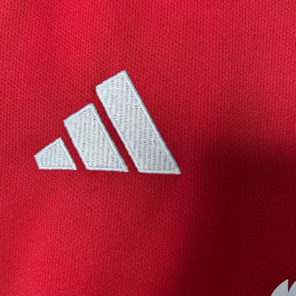 Manchester United Local 25/26