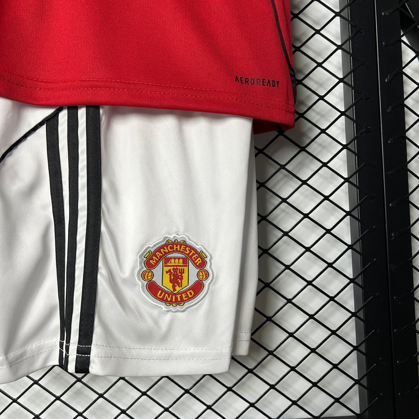 Manchester United Local 25/26