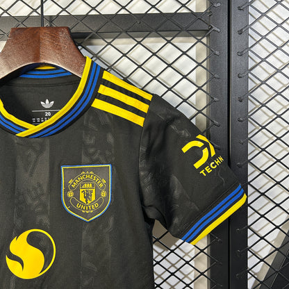 Manchester United Visita 25/26